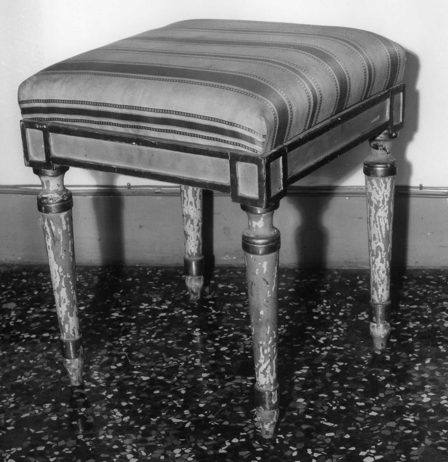 sgabello, coppia - bottega ligure (fine sec. XVIII)