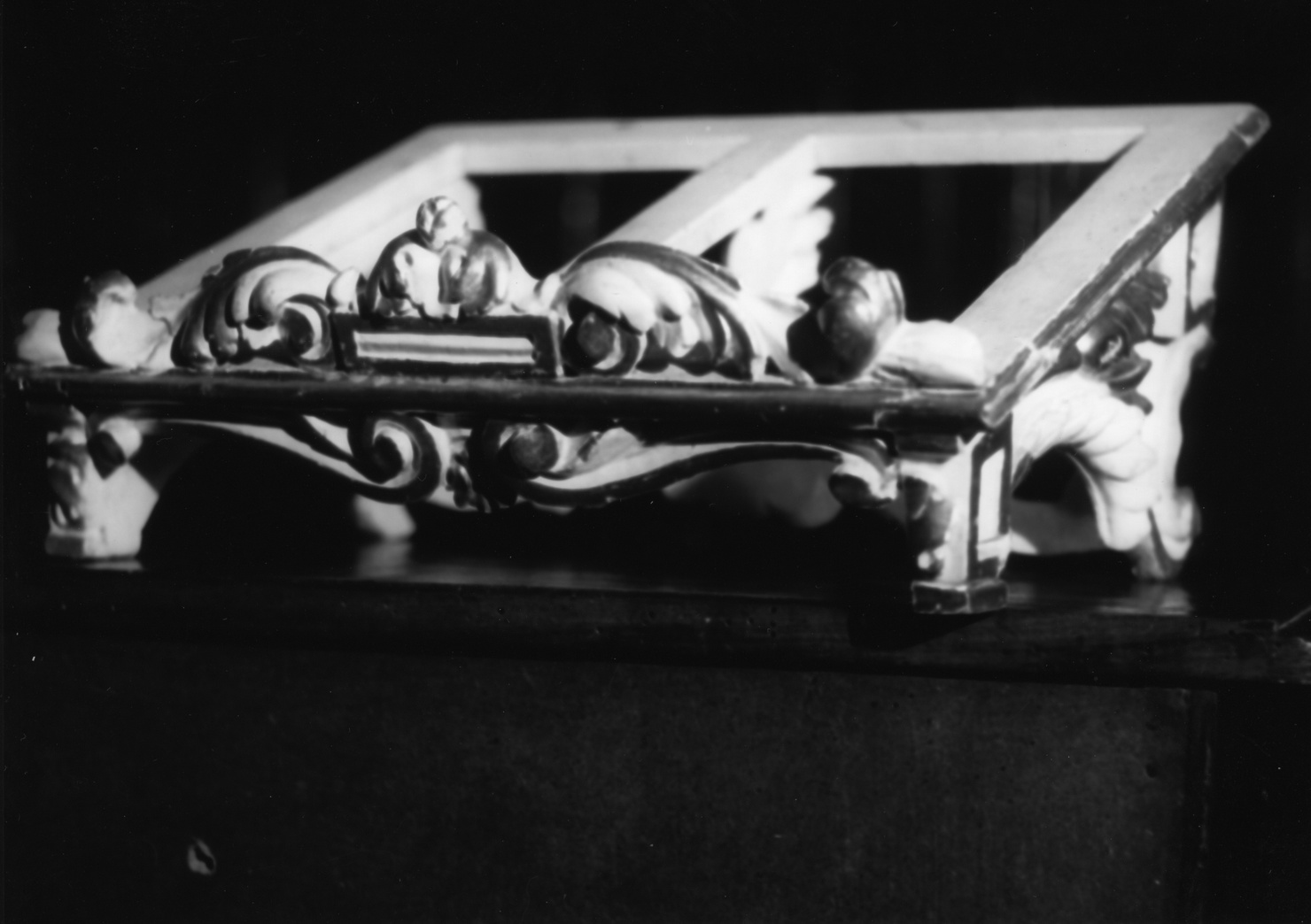 leggio, opera isolata - manifattura ligure (sec. XIX)