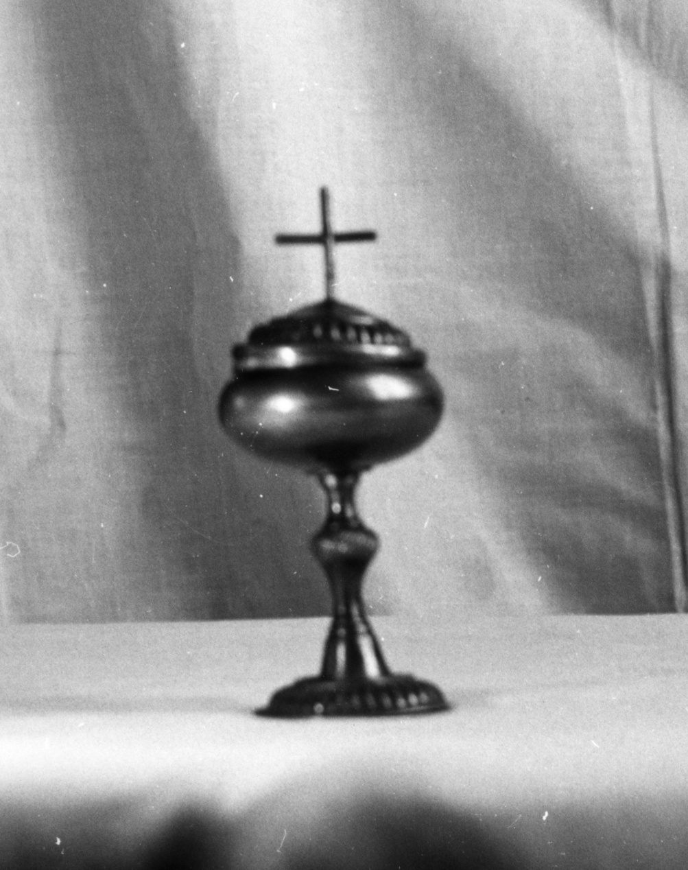 pisside da viatico, opera isolata - bottega italiana (?) (sec. XIX)