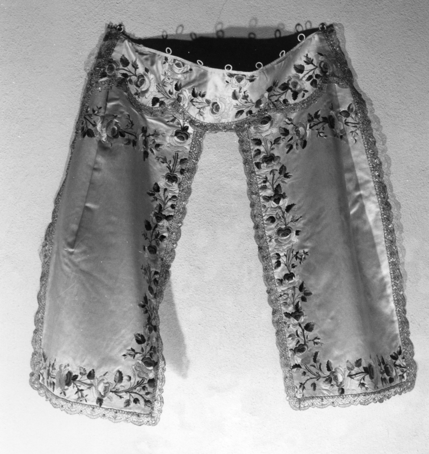 conopeo, opera isolata - manifattura italiana (?) (secc. XVIII/ XIX)