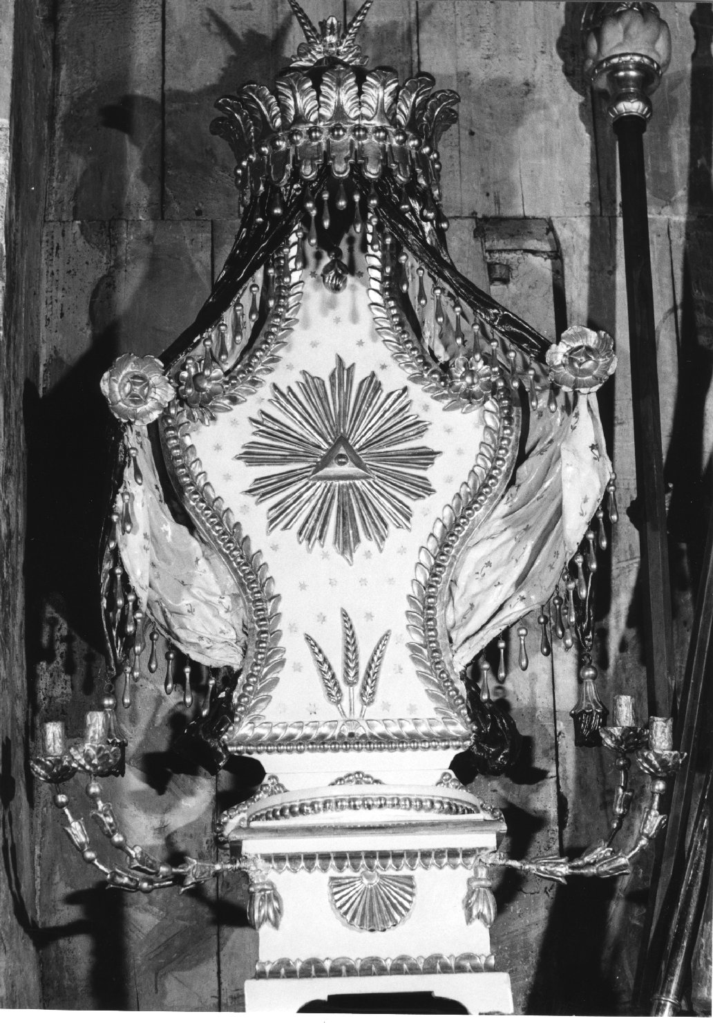 tronetto per esposizione eucaristica (prima metà sec. XIX)