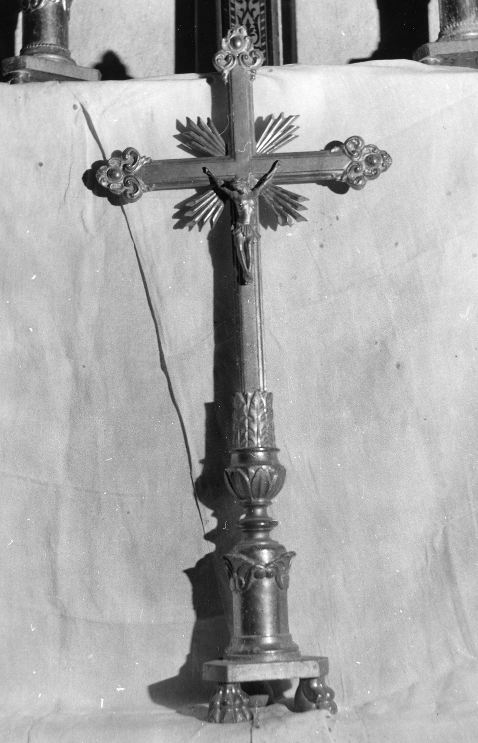 Cristo crocifisso (croce d'altare, opera isolata) - bottega ligure (sec. XIX)