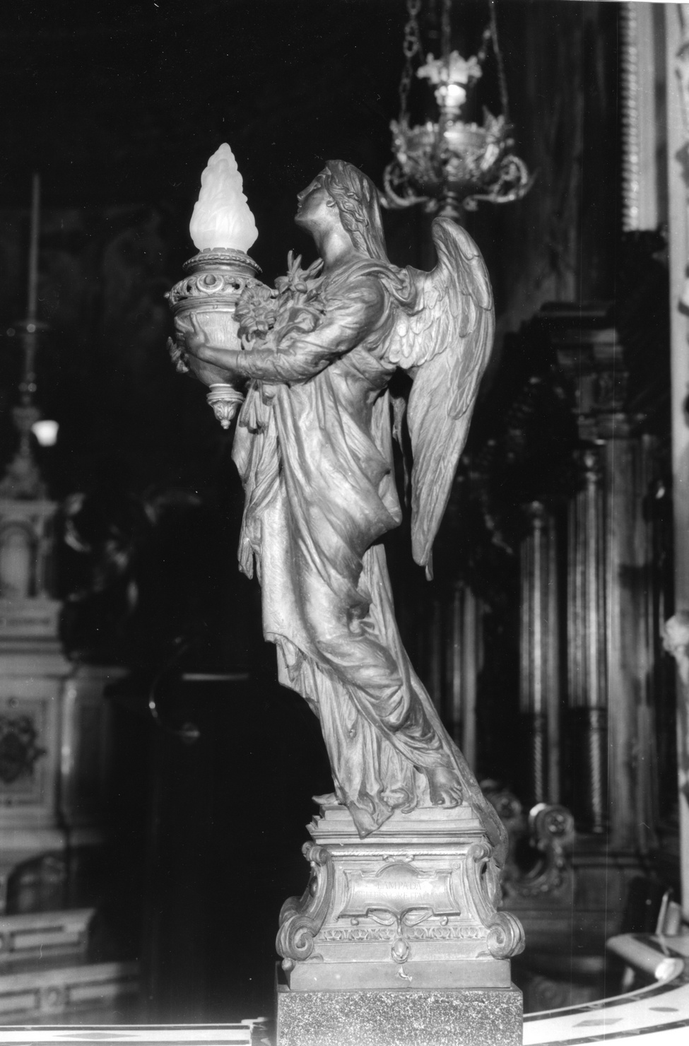 ANGELO DELLE RELIGIOSE, angelo (lampada, opera isolata) di Pogliaghi Lodovico (primo quarto sec. XX)