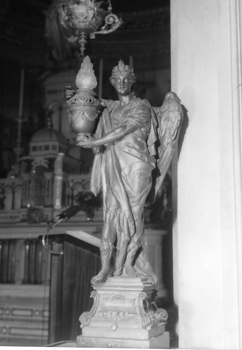 ANGELO DEL POPOLO ItaliaNO, angelo (lampada, opera isolata) di Pogliaghi Lodovico (primo quarto sec. XX)