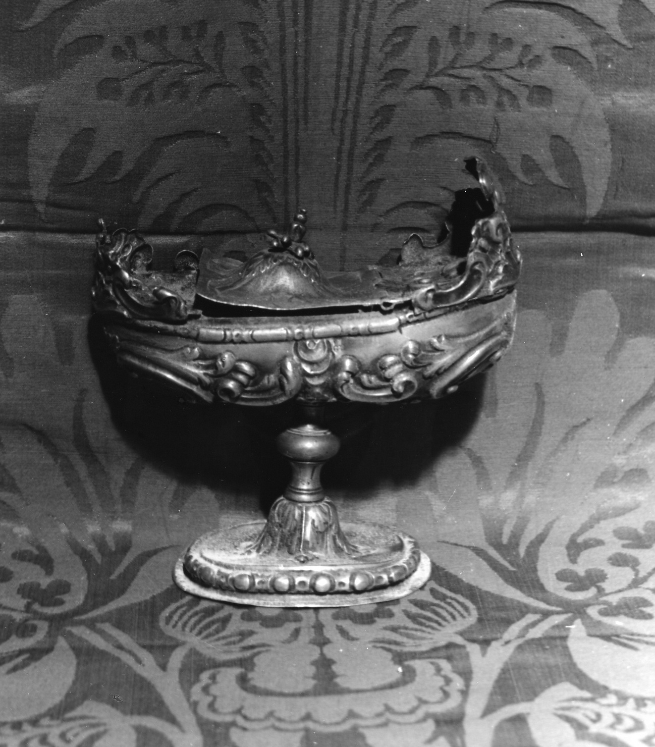 navicella portaincenso, opera isolata - bottega genovese (fine sec. XVIII)