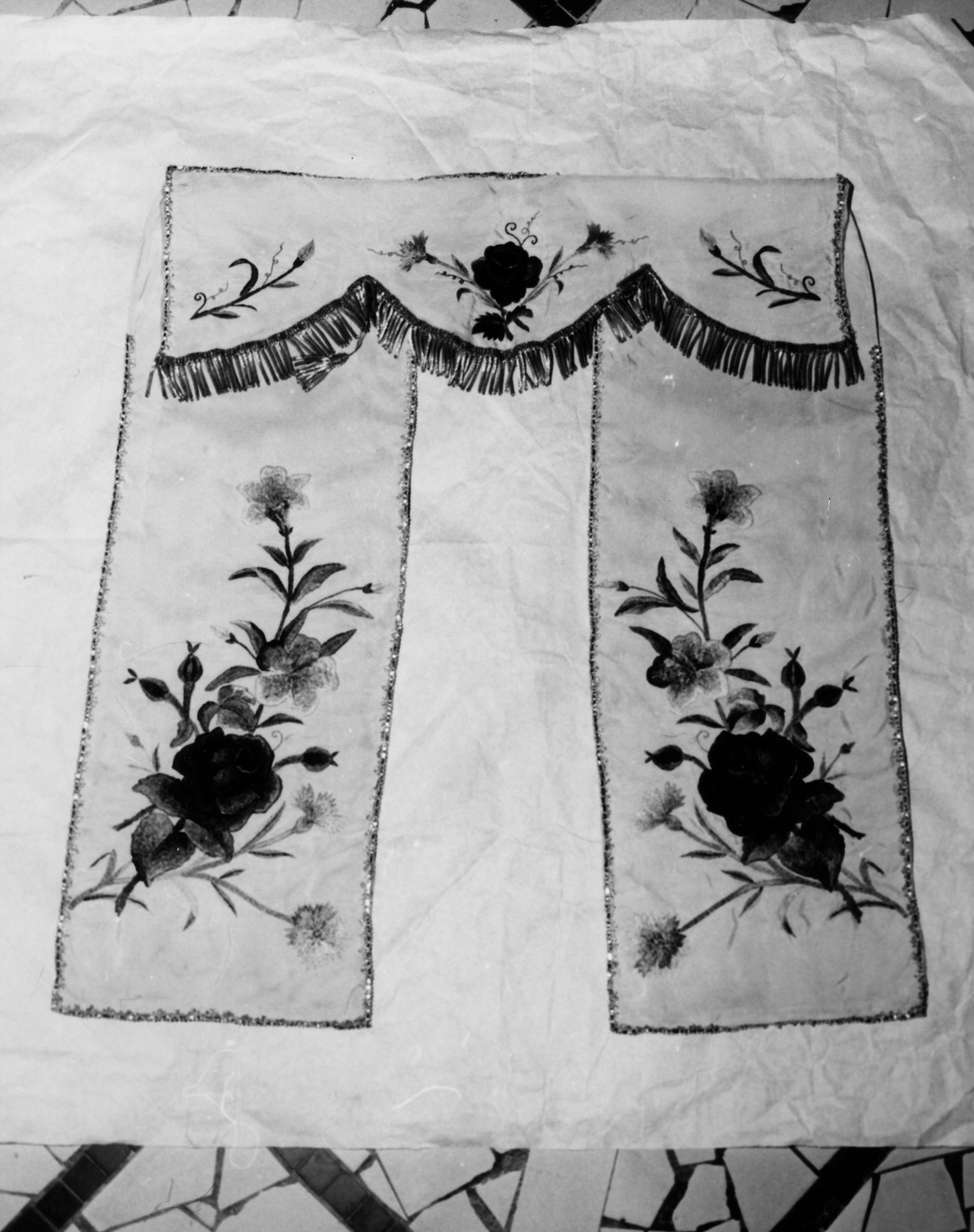 conopeo di tabernacolo, opera isolata - manifattura italiana (fine/inizio secc. XIX/ XX)