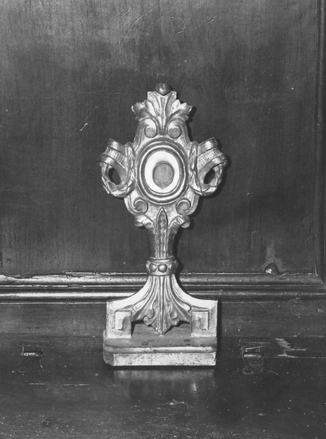 motivo fitomorfi (reliquiario, opera isolata) - ambito ligure (prima metà sec. XVIII)