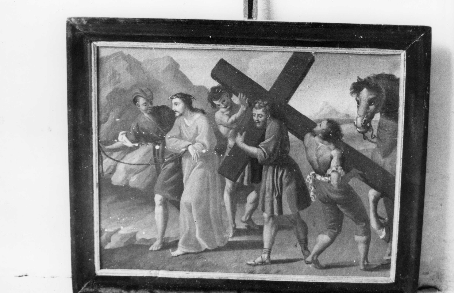 QUINTA STAZIONE / CRISTO E' AIUTATO DA SIMONE DI CIRENE, stazione V: Gesù aiutato da Simone il Cireneo a portare la croce (dipinto, elemento d'insieme) - ambito ligure (fine/inizio secc. XVIII/ XIX)