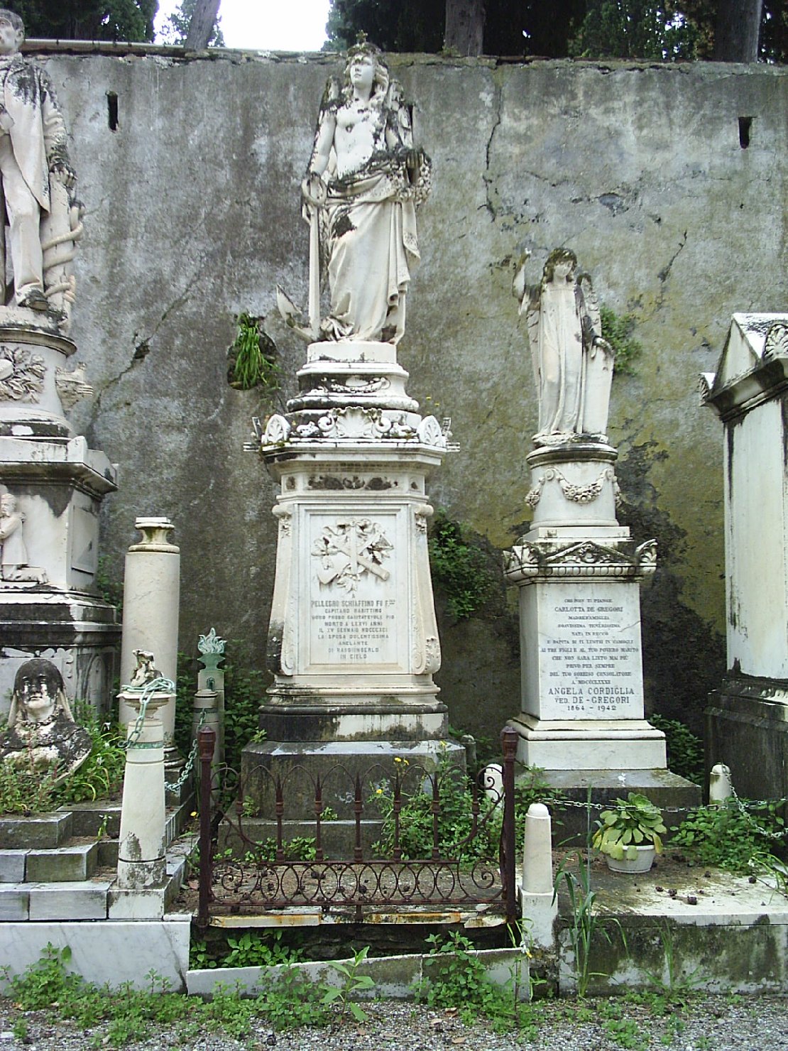 allegoria della Speranza (monumento funebre - a cippo, opera isolata) - ambito ligure (sec. XIX)
