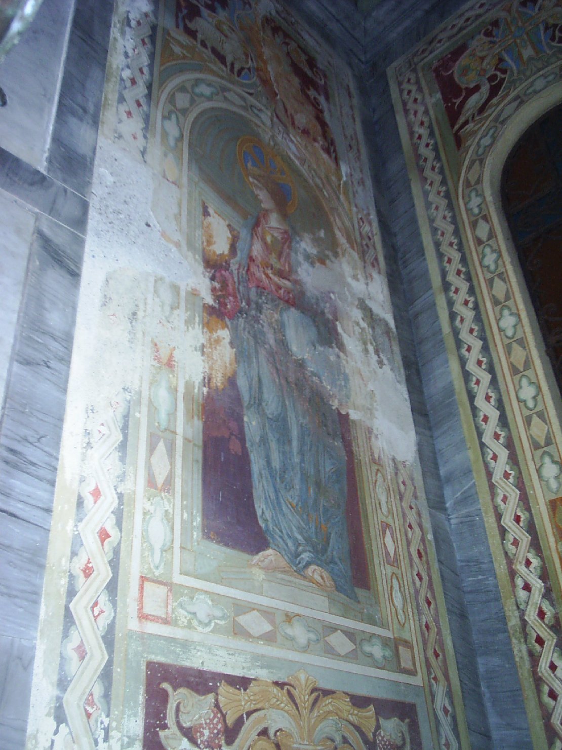 Santa/ croce/ motivi decorativi vegetali e animali/ motivi decorativi geometrici/ simboli eucaristici (decorazione pittorica, elemento d'insieme) - ambito ligure (secondo quarto sec. XX)