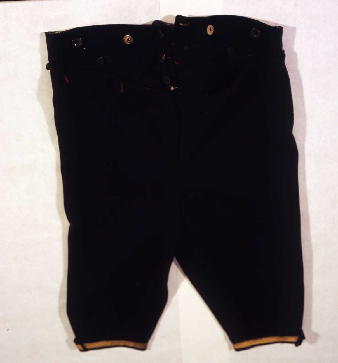 calzoni, elemento d'insieme di Maggi M (metà XIX)