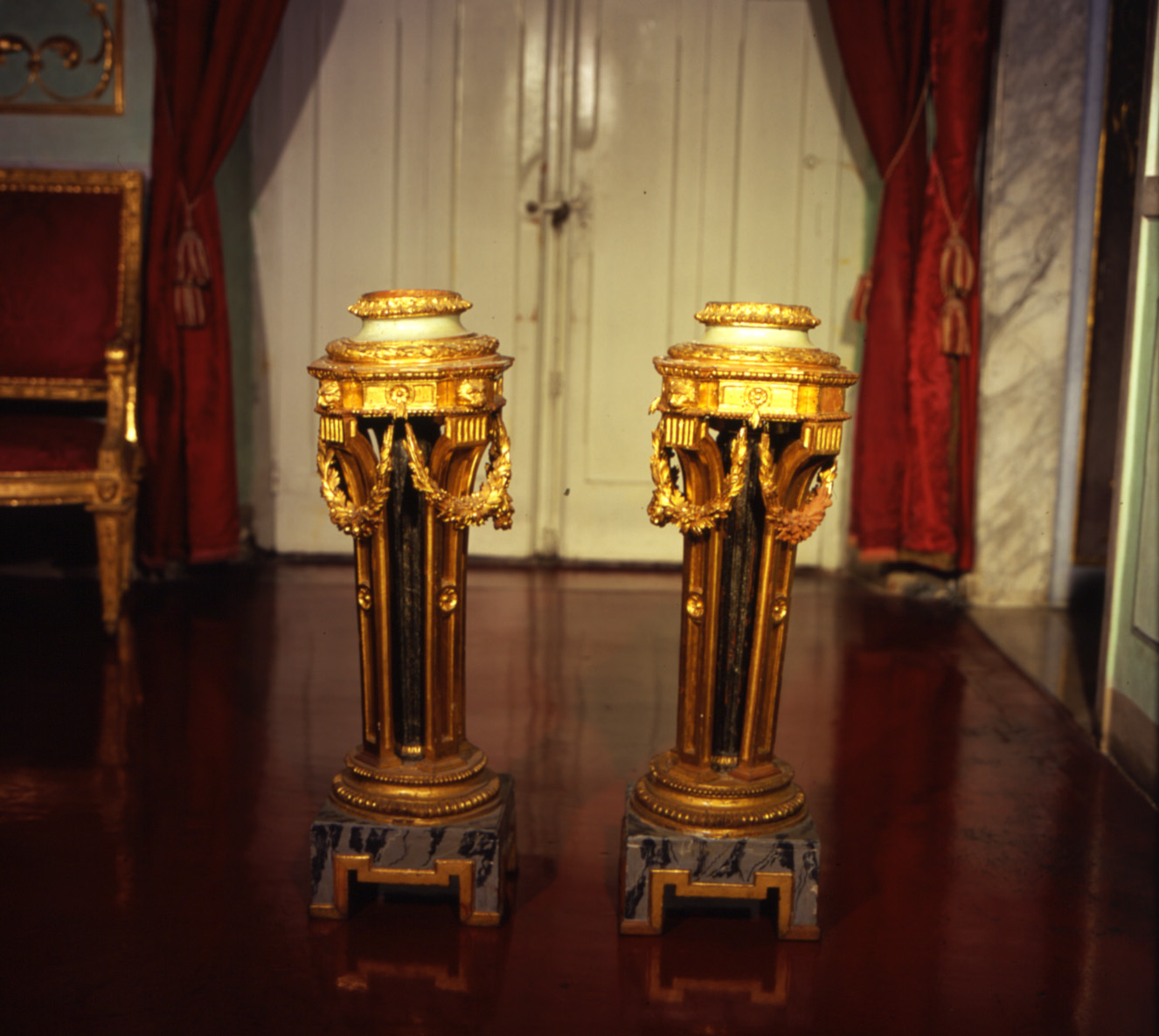 tripode, elemento d'insieme - ambito ligure (seconda metà sec. XIX)