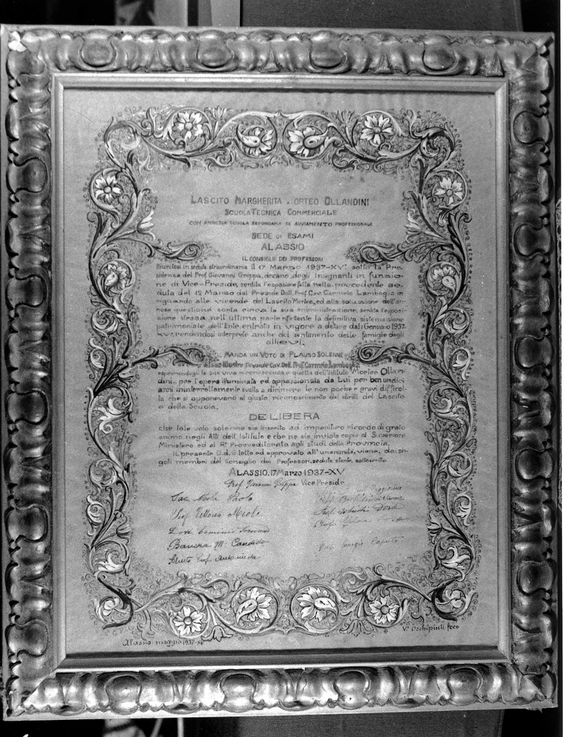 motivi decorativi vegetali (disegno, opera isolata) di Occhipinti Valerio (sec. XX)