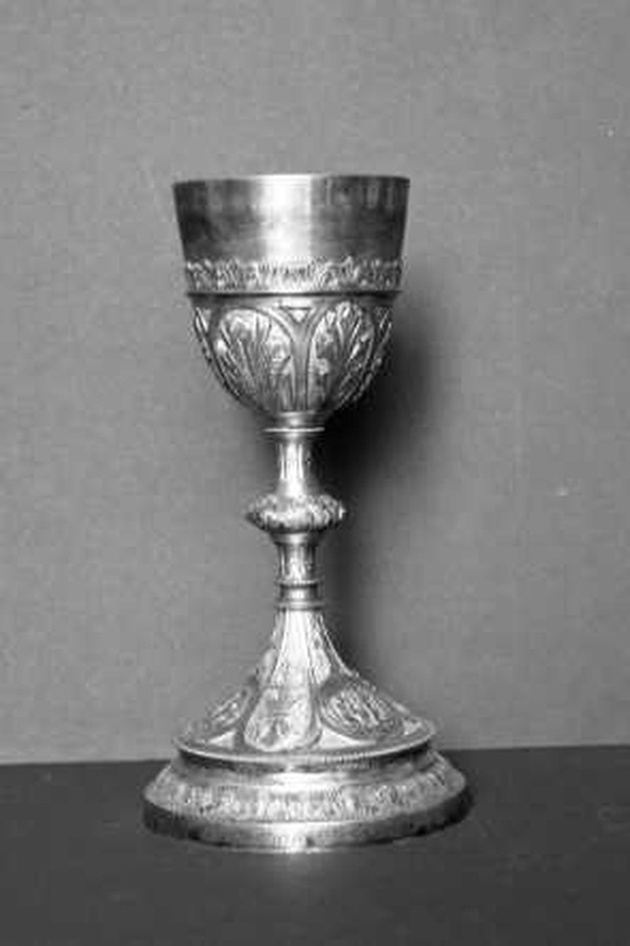 calice, opera isolata - bottega ligure (secondo quarto sec. XX)