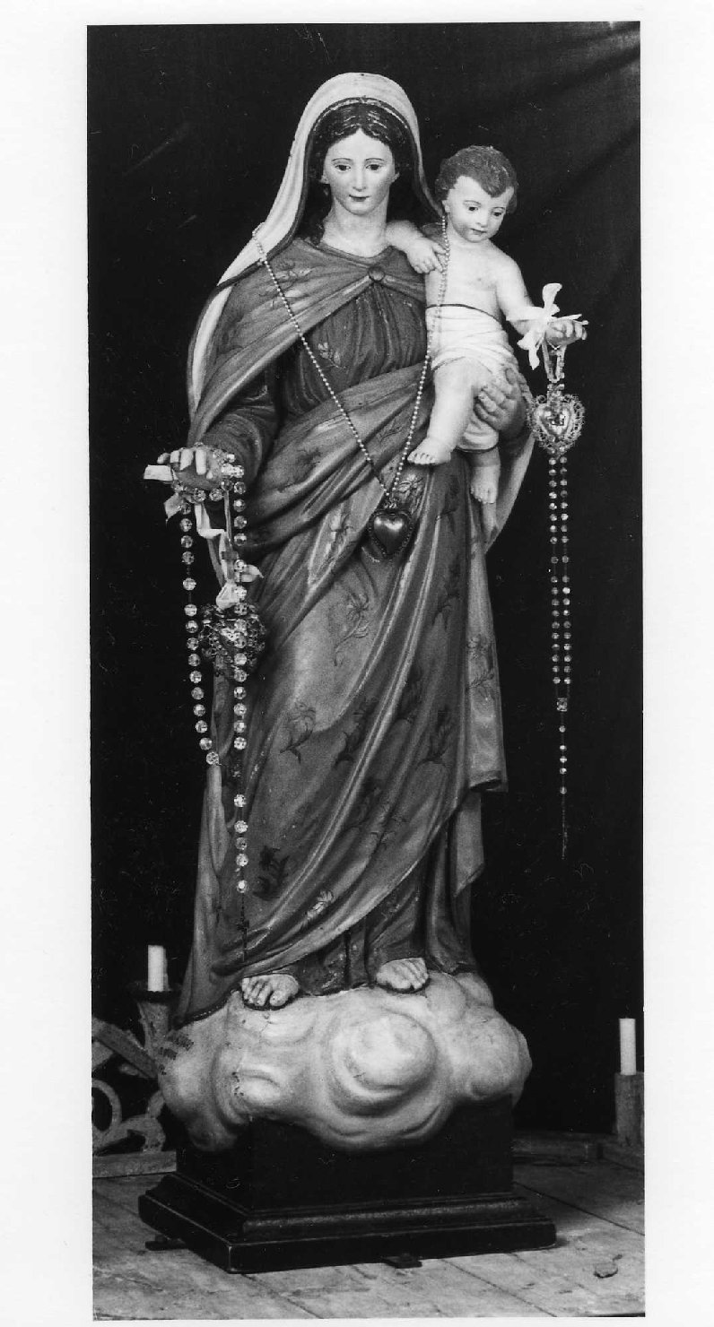 Madonna del Rosario (statua processionale) di Olivari V (sec. XIX)