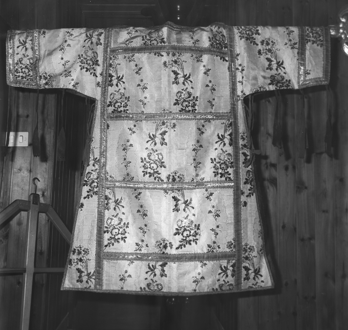 dalmatica - manifattura genovese (terzo quarto sec. XVIII)