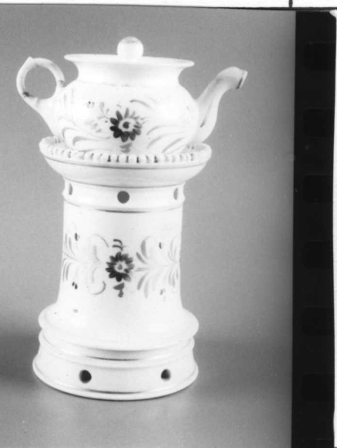 veilleuse, insieme di Manifattura Ginori (attribuito) (metà sec. XIX)