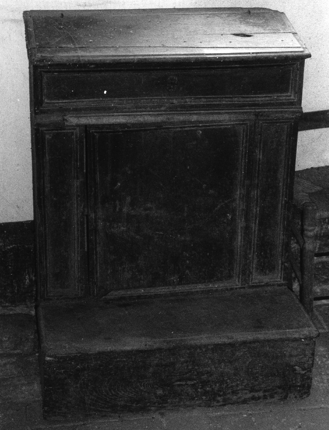 inginocchiatoio, opera isolata - produzione ligure (sec. XIX)