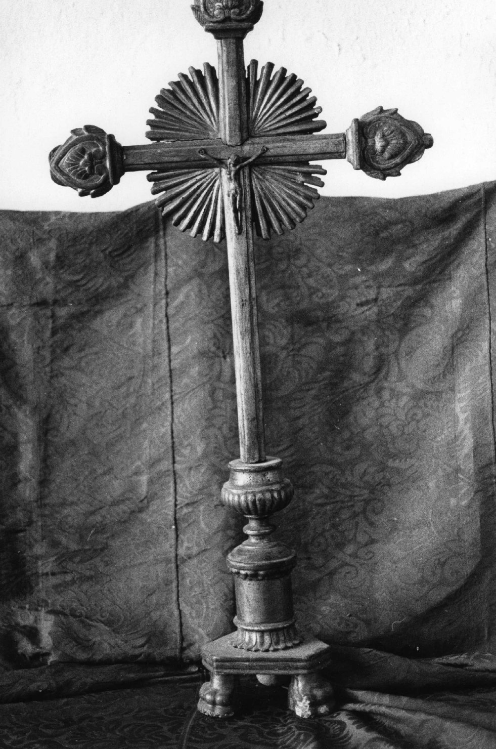 croce d'altare, opera isolata - ambito ligure-piemontese (primo quarto sec. XIX)