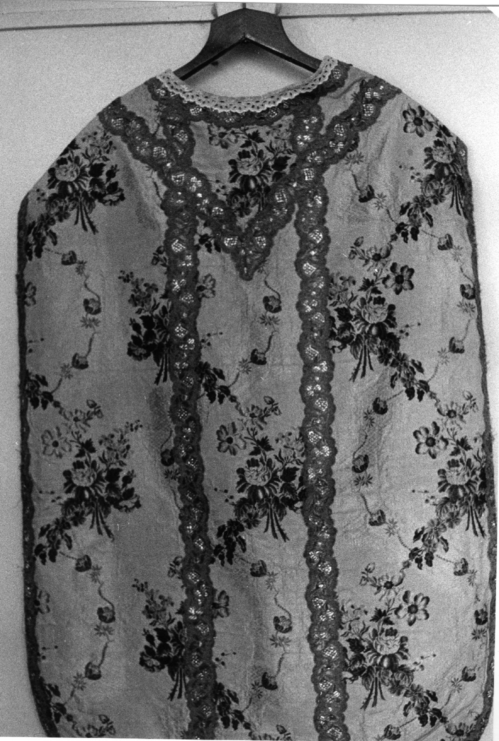 pianeta, elemento d'insieme - manifattura ligure (ultimo quarto sec. XVIII)