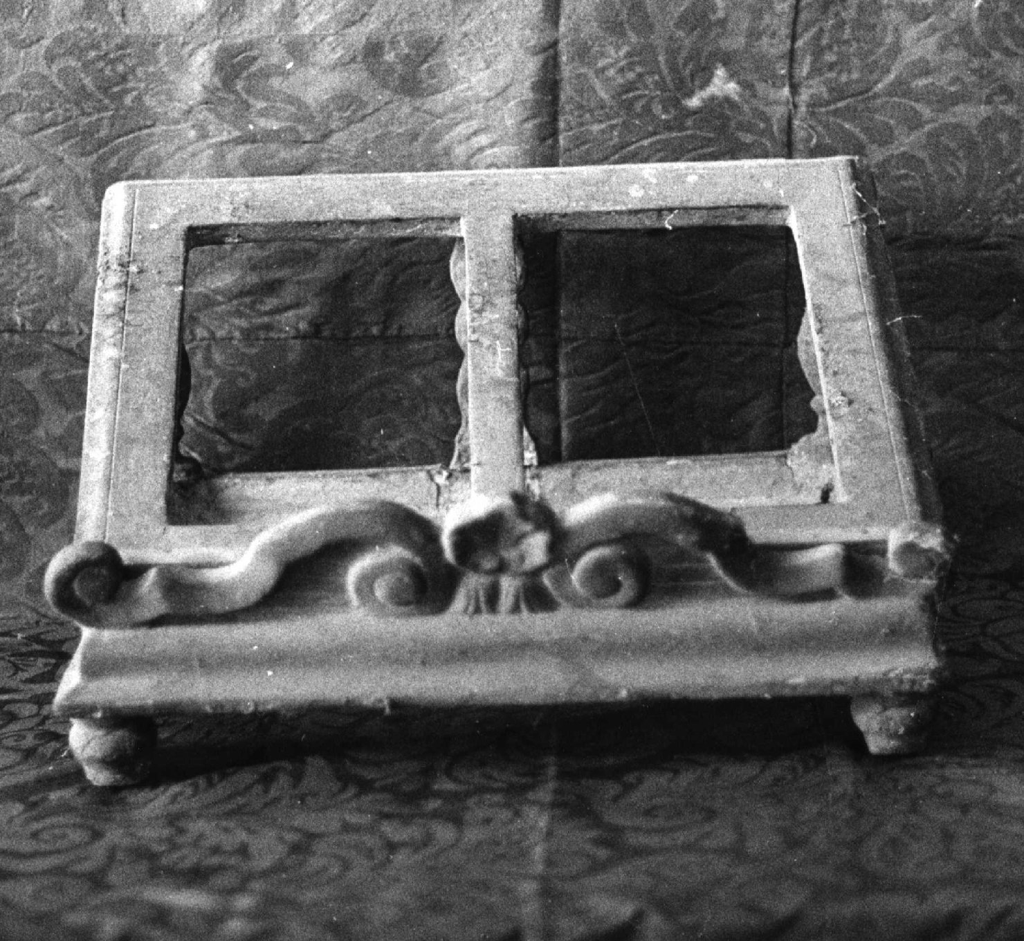 leggio d'altare, opera isolata - produzione ligure (fine/inizio secc. XVIII/ XIX)