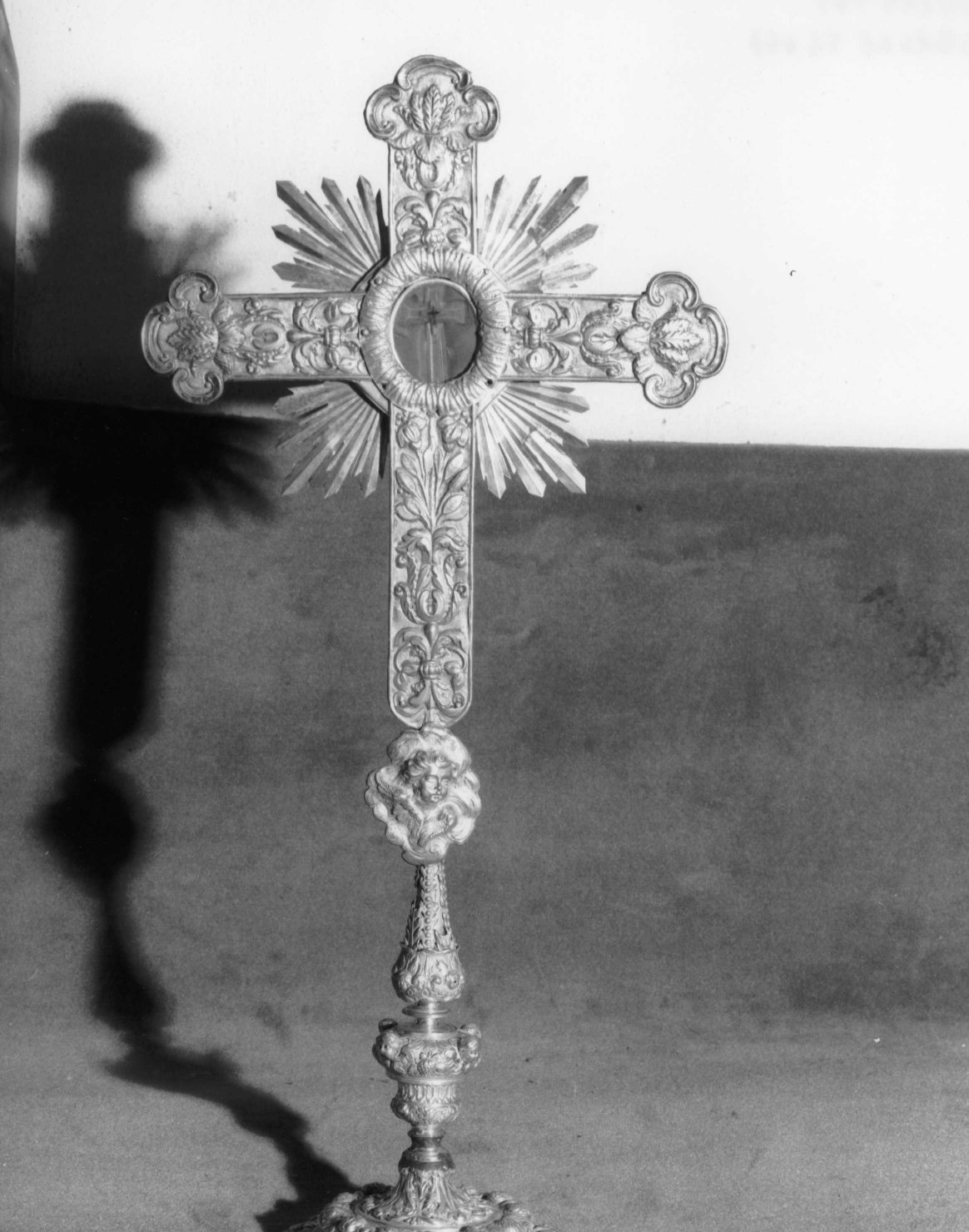 reliquiario - a croce, opera isolata - ambito ligure (fine/inizio secc. XVIII/ XIX)