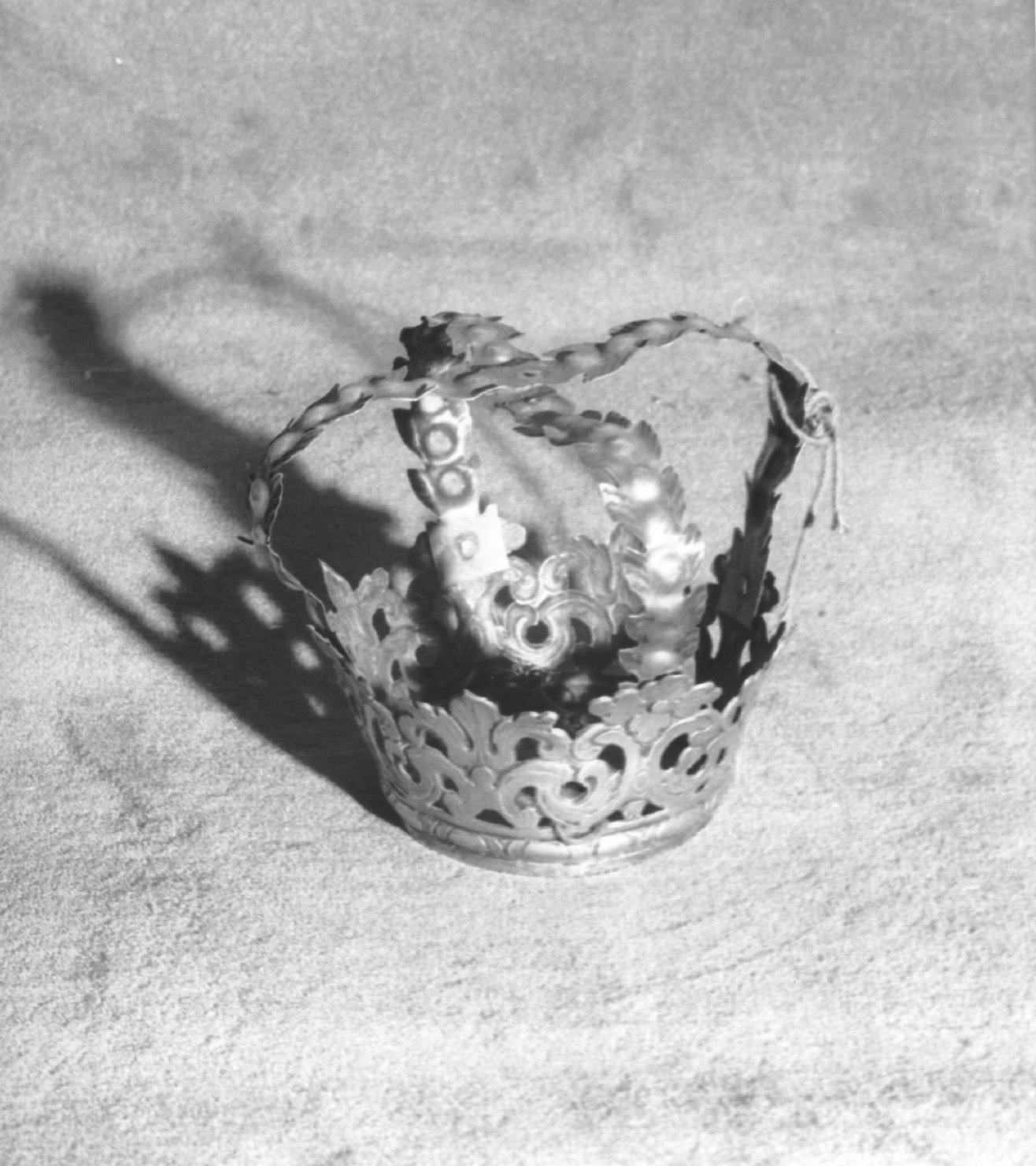 corona da statua, opera isolata - ambito ligure (sec. XIX)