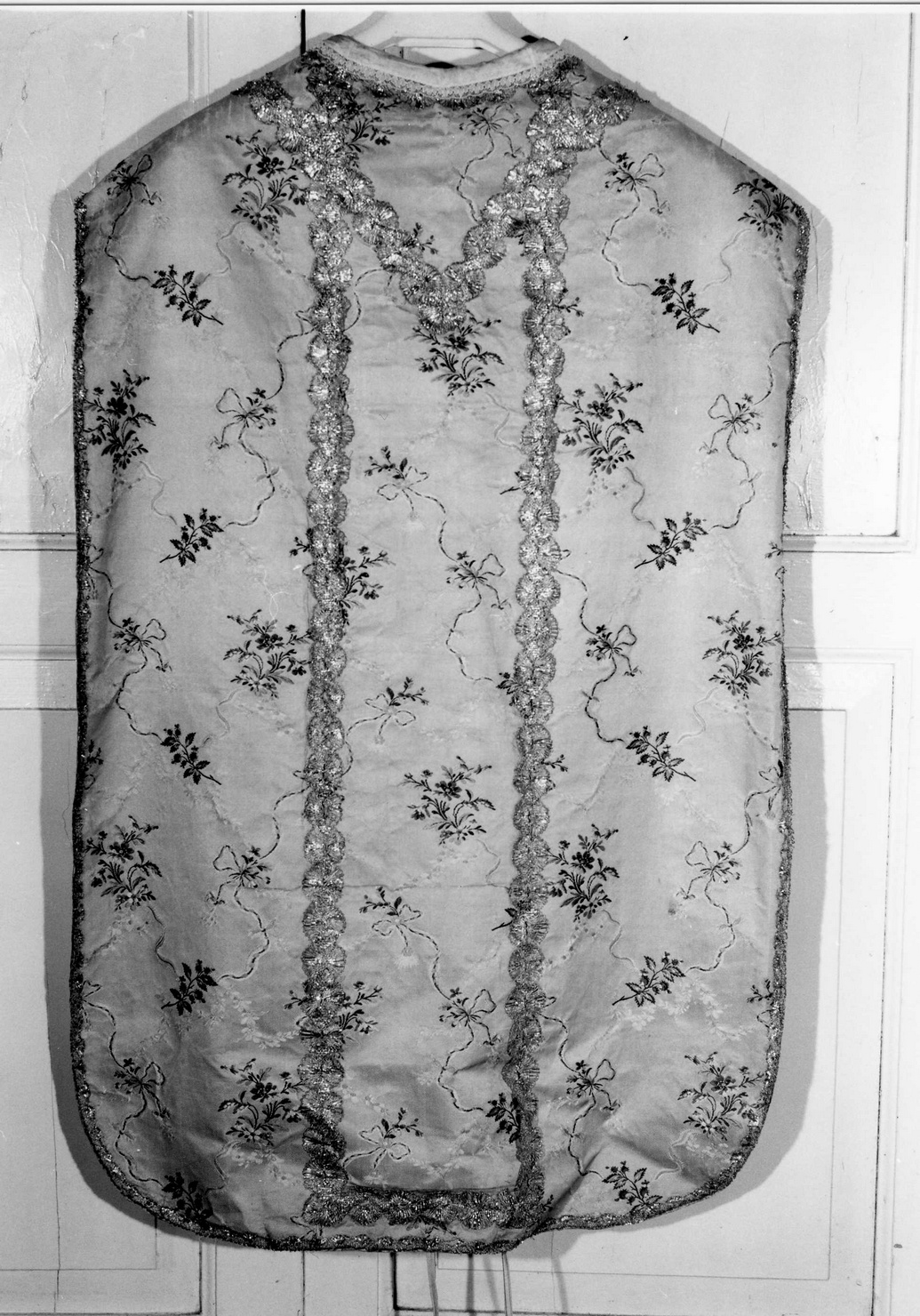 paramento liturgico, insieme - manifattura ligure (primo quarto sec. XIX)