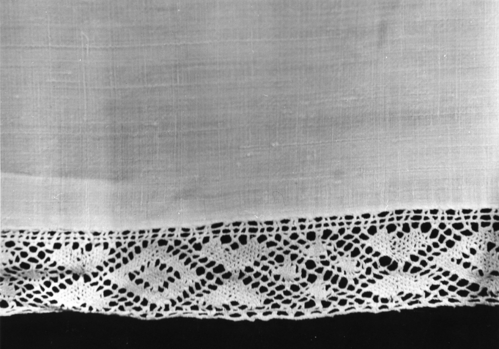 tovaglia d'altare - manifattura laziale (sec. XIX)