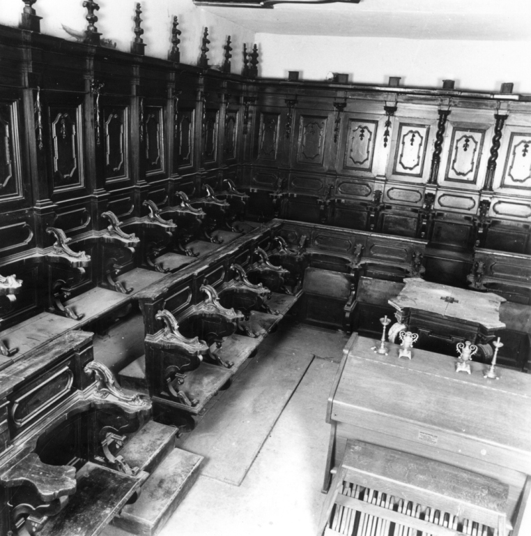 stalli del coro - ambito napoletano (metà sec. XVIII)