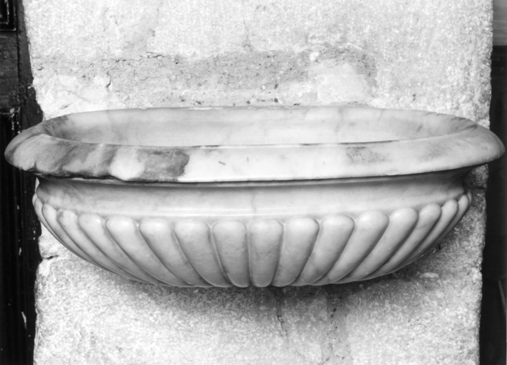 acquasantiera, coppia - ambito laziale (sec. XIX)