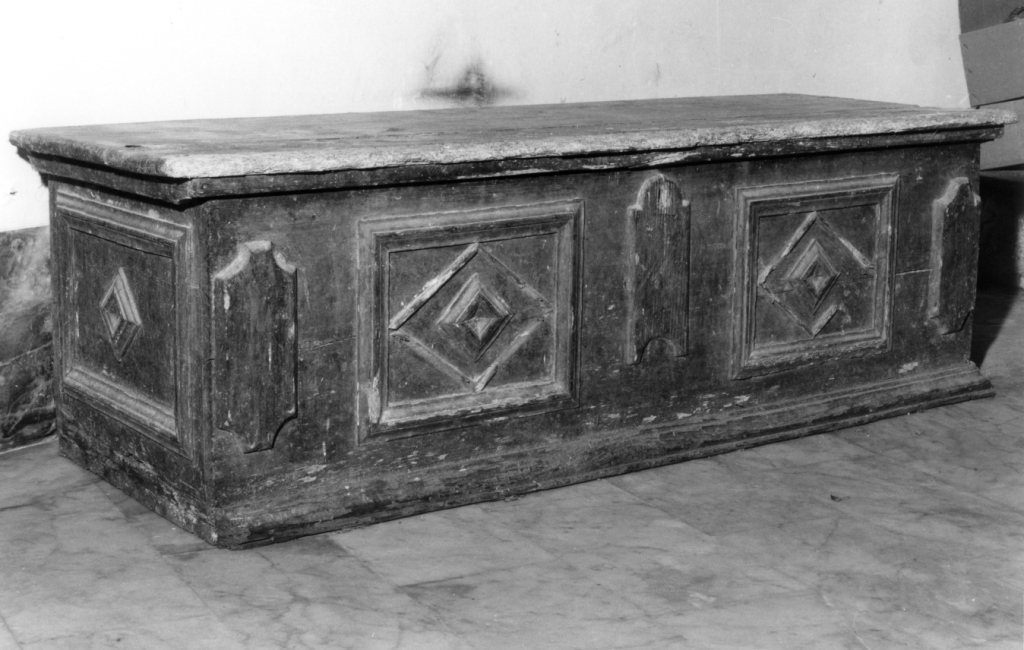 cassone - ambito campano (sec. XVII)