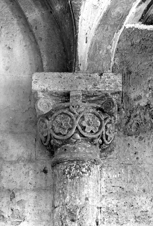 semicapitello figurato - ambito laziale (sec. XII)