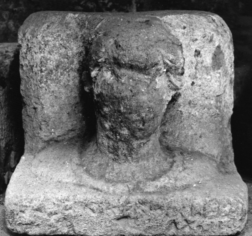 testa di bambino (rilievo, frammento) - ambito viterbese (sec. XII)