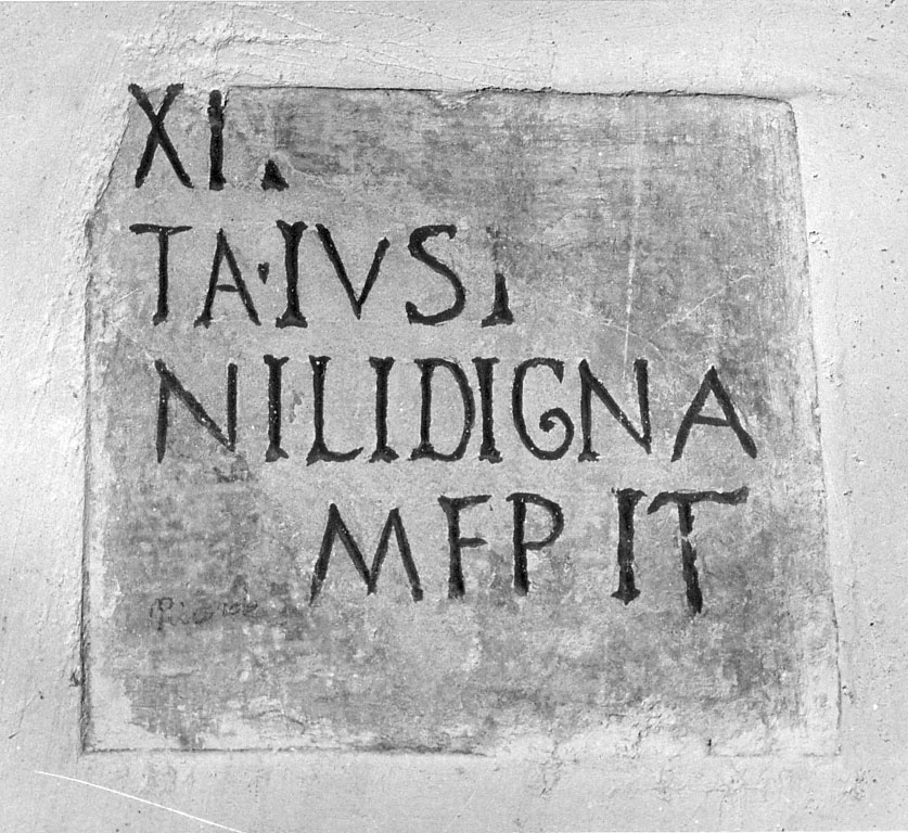 lapide tombale, frammento - ambito Italia centro-meridionale (secc. IV/ VI)