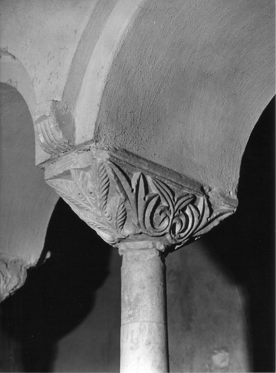 colonnina - ambito Italia centro-meridionale (sec. XI)