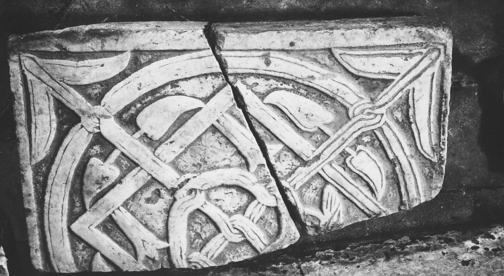 pluteo, frammento - ambito laziale (sec. IX)