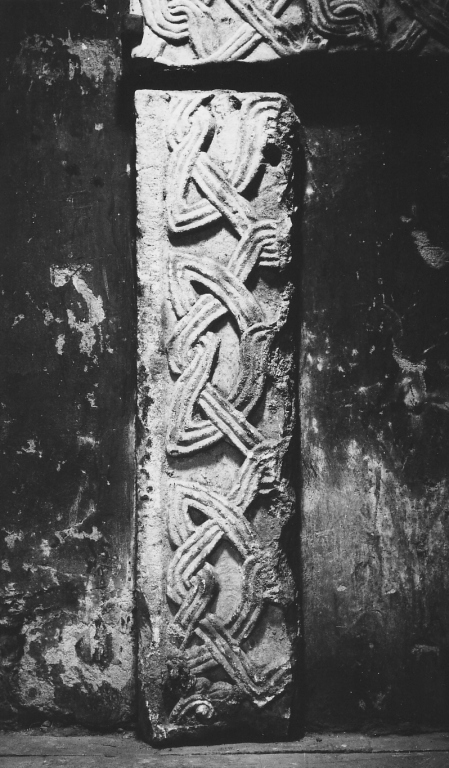 rilievo, frammento - ambito laziale (sec. IX)