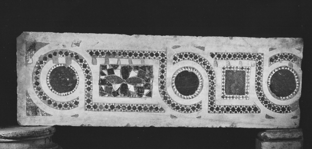 ambone, frammento - ambito laziale (sec. XII)