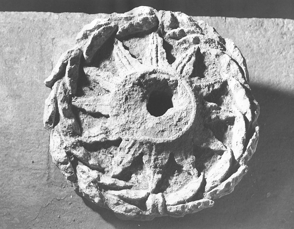 chiave di volta - ambito laziale (fine/inizio secc. XV/ XVI)