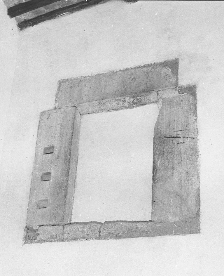 finestra - ambito laziale (sec. XVI)