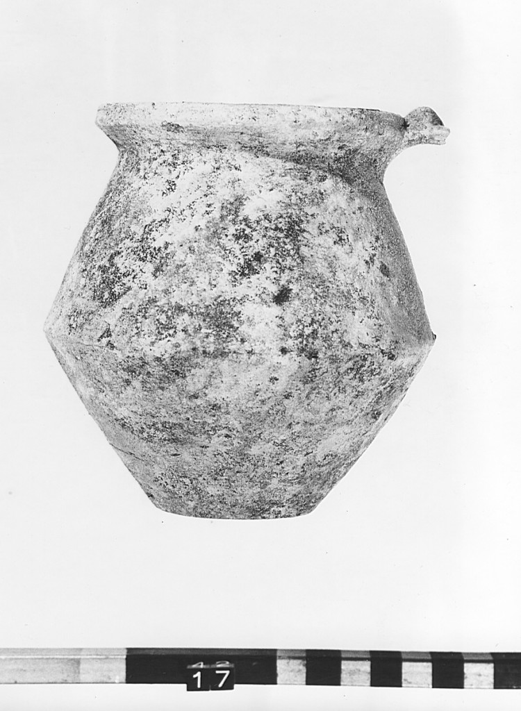 brocca - ambito laziale (secc. VIII/ IX)