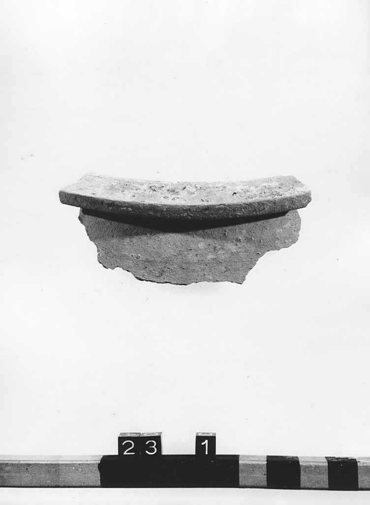 scodella, frammento - ambito laziale (secc. XII/ XIII)