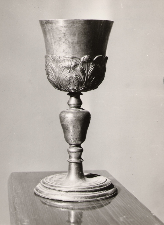 motivi decorativi vegetali (calice) - ambito laziale (sec. XVIII)