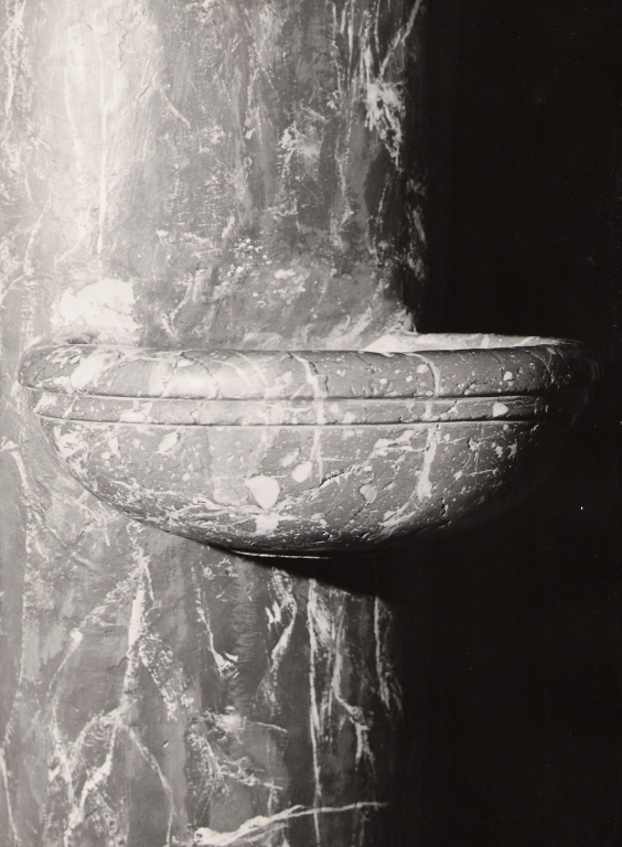 acquasantiera - ambito reatino (sec. XIX)