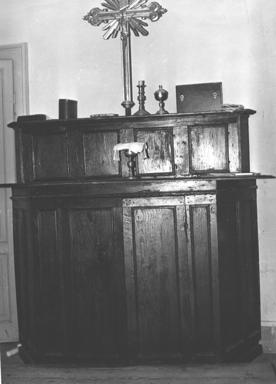 mobile da sacrestia - produzione laziale (sec. XVIII)