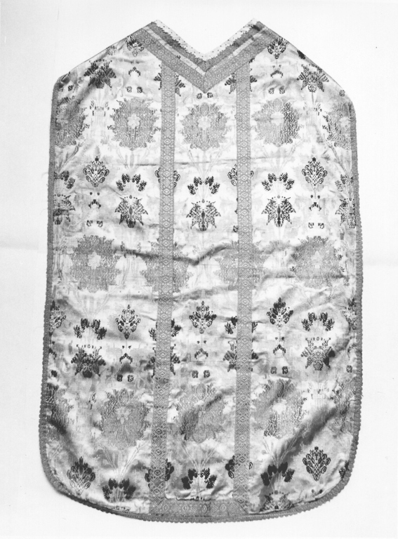 pianeta - manifattura romana (prima metà sec. XVII)