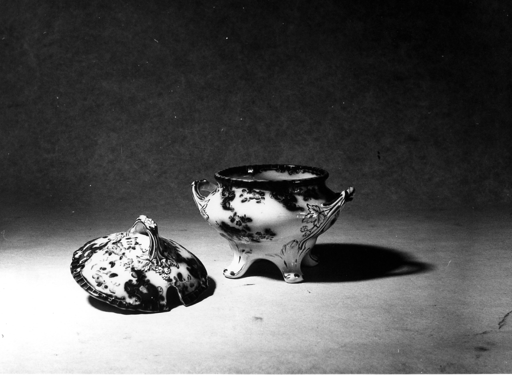 salsiera - manifattura inglese (sec. XIX)