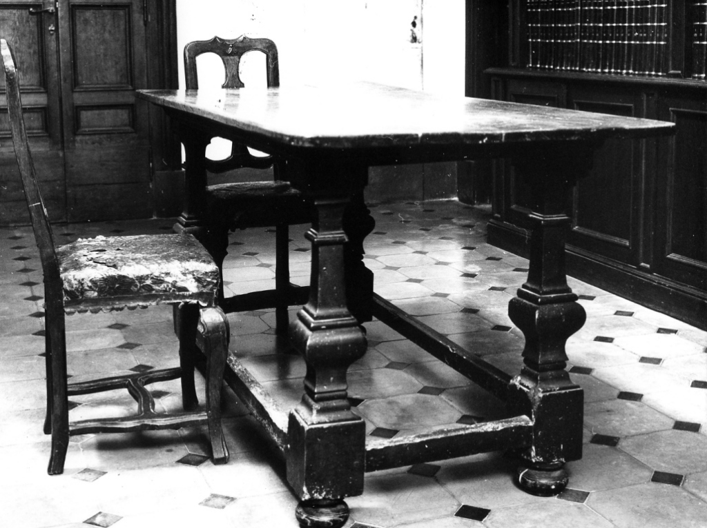 tavolo - manifattura laziale (sec. XVII)