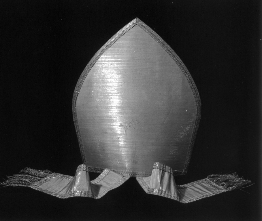 mitria - ambito romano (fine sec. XIX)